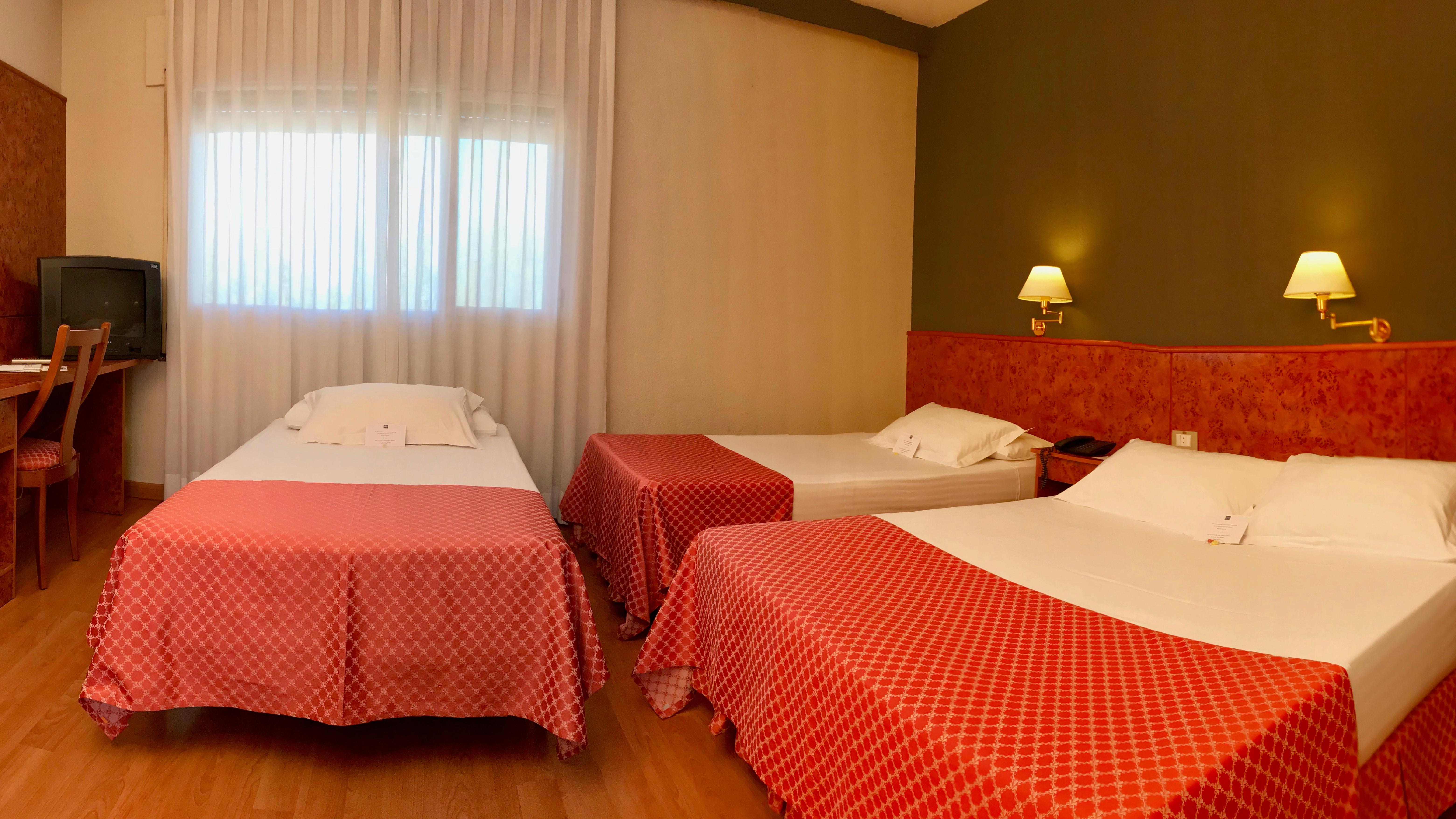 Ap Hotel Madrid Airport — Photos 1